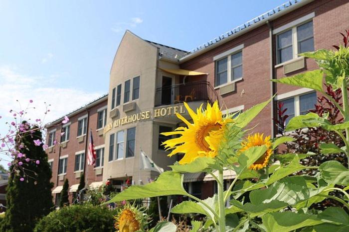 Camden Riverhouse Hotel And Inn Εξωτερικό φωτογραφία
