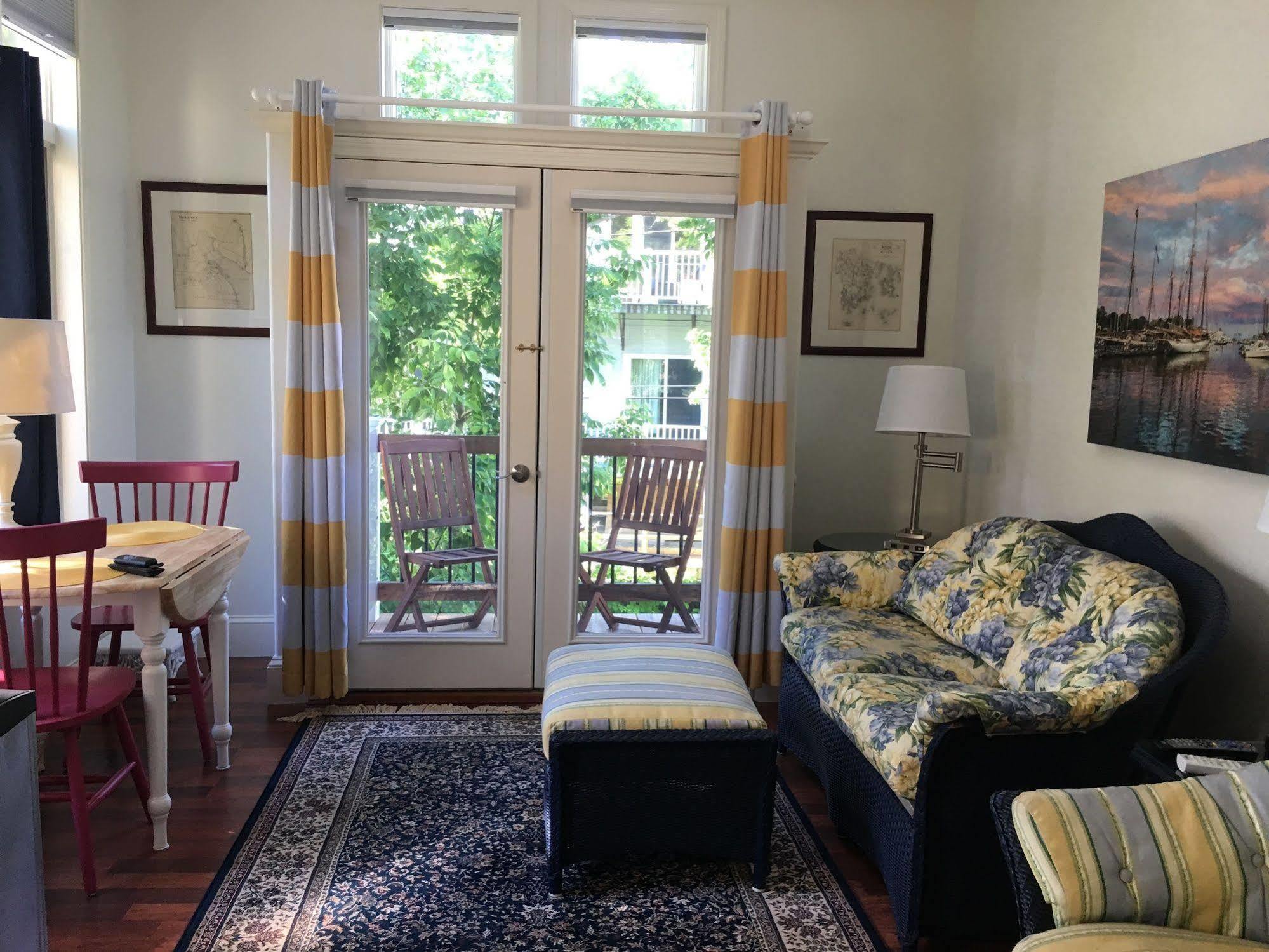 Camden Riverhouse Hotel And Inn Εξωτερικό φωτογραφία